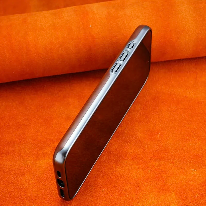 كفر جلدي مغناطيسي مع حامل لهاتف iPhone 16 Pro Max كفر فاخر مع حامل عرض مدمج غطاء iPhone 16 Pro Max بقاعدة مغناطيسية وظهر جلدي
