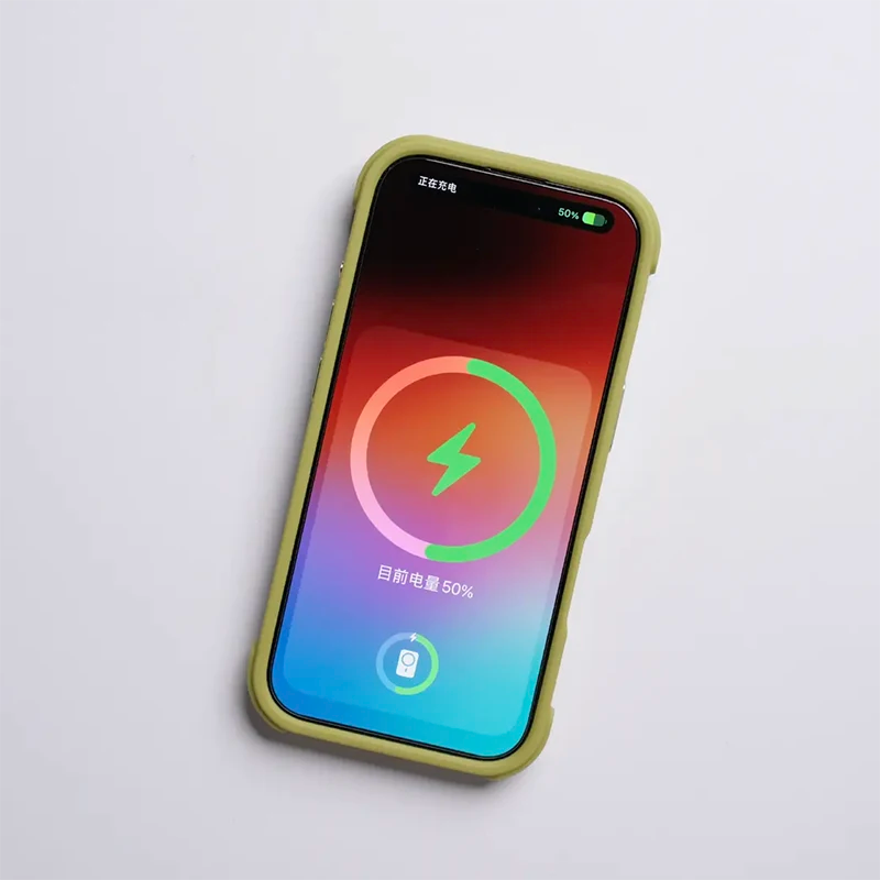 كفر مغناطيسي بملمس مطفي لهاتف iPhone 16 Pro Max كفر حامل عملي مضاد للبصمات كفر مع حامل خلفي وتثبيت مغناطيسي